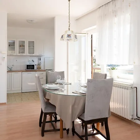 Big And Comfortable Rosmarino Апартаменты