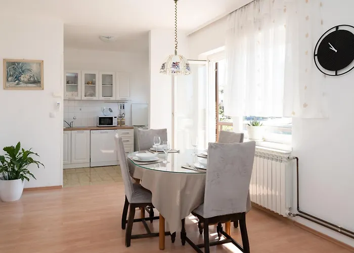 Big And Comfortable Rosmarino דירה