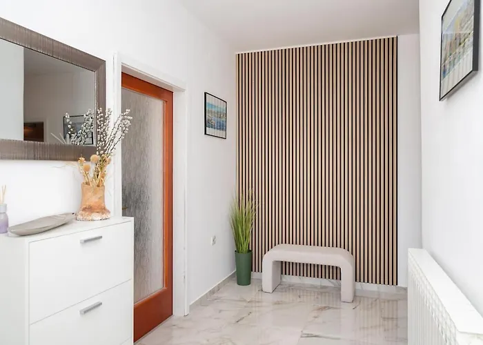 Big And Comfortable Rosmarino *